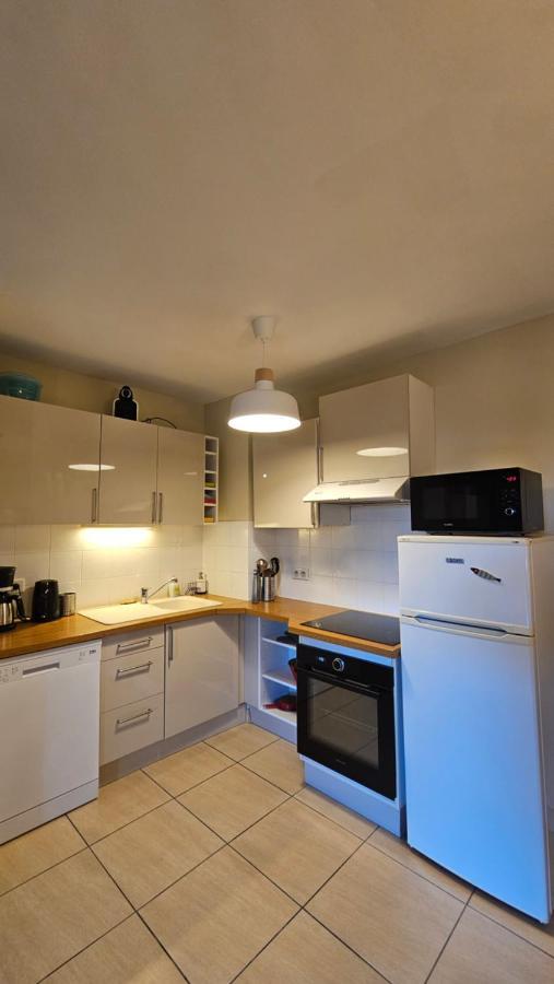 Apartment Ravissant T3 Climatise 6 Personnes Sete